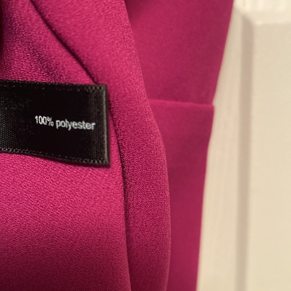 NWOT The Limited Asymmetry Tank Top…size L - Picture 5 of 5